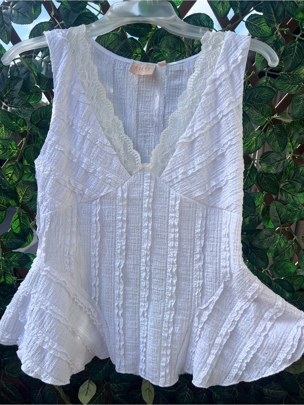 White Lace V-Neck Tank